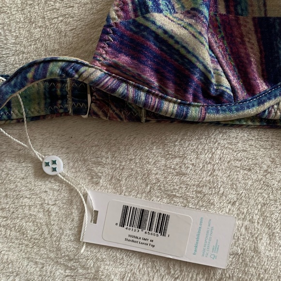 Frankies Bikinis x Hailee Steinfeld collab bikini top in size medium - Picture 2 of 3